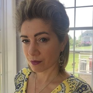 Meet your Posher, Yelena